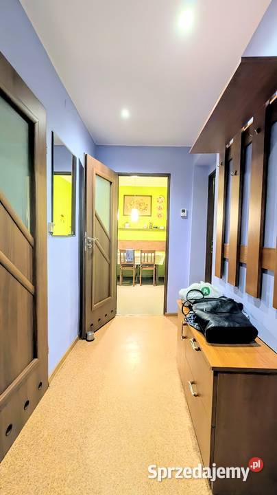 Mieszkanie na parterze 54m 2 pokoje garaż Wołczyn sprzedam