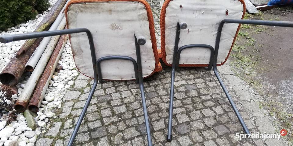 Krzesła PRL 4 sprzedam