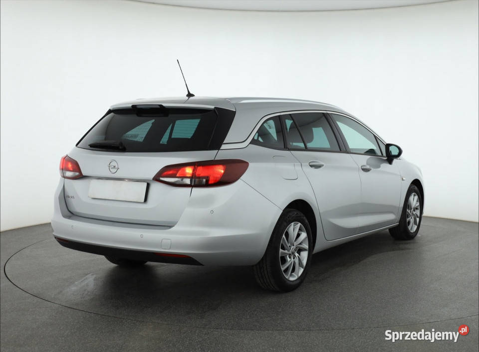 Opel Astra 15 CDTI łódzkie