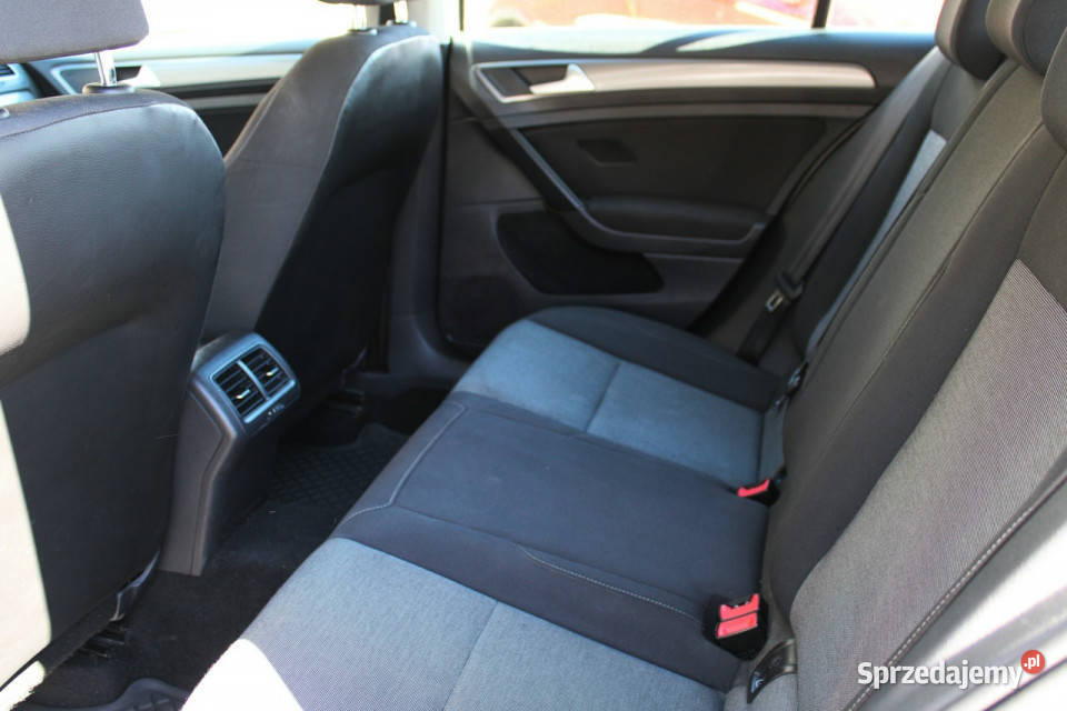 Volkswagen Golf 12 Bluemotion VII 2012 Rok produkcji 2013 Volkswagen Harklowa