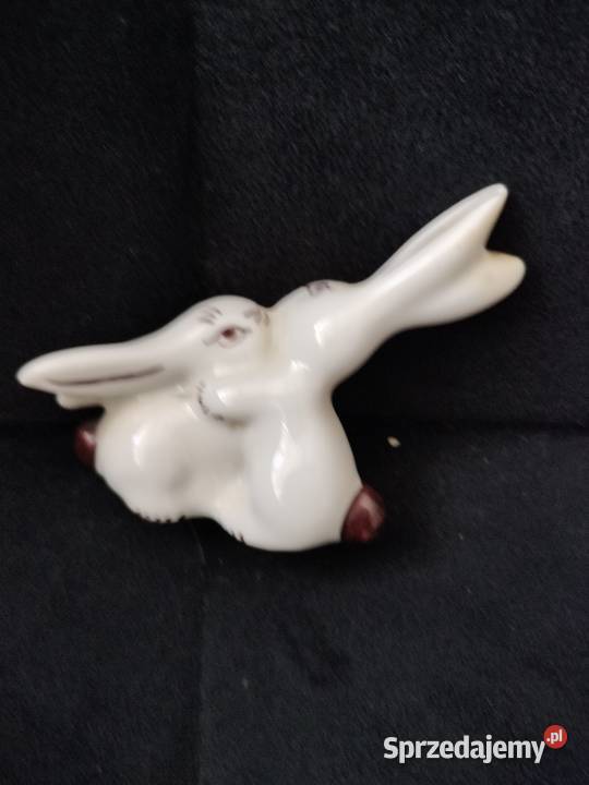 Figurka zające Ćmielów Chodzieżywawel Porcelana i szkło sprzedam