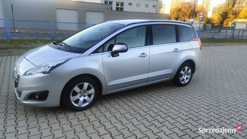 Peugeot 5008