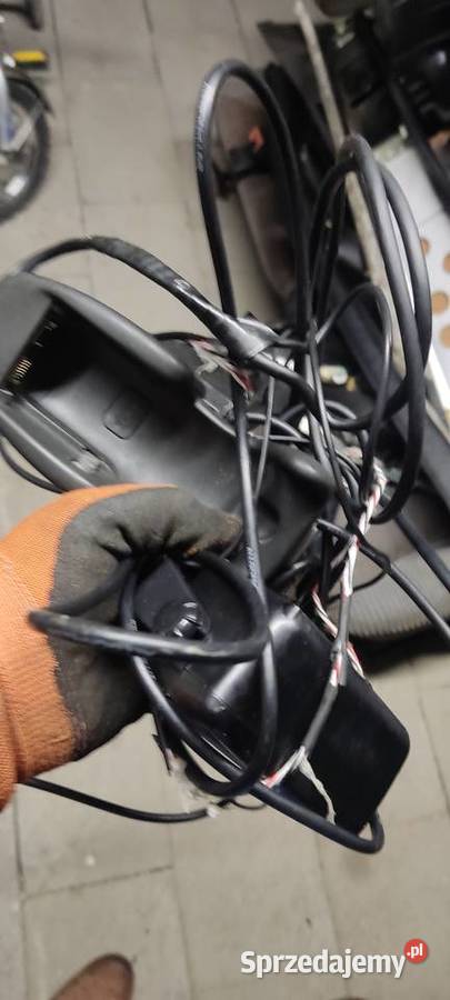 Elementy telefonu Nokia do samochodu sprzedam