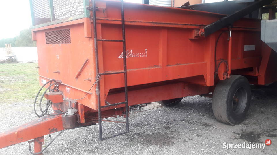 Rozrzutnik Agrimat 8ton klapa hydrauliczna mazowieckie Iłża