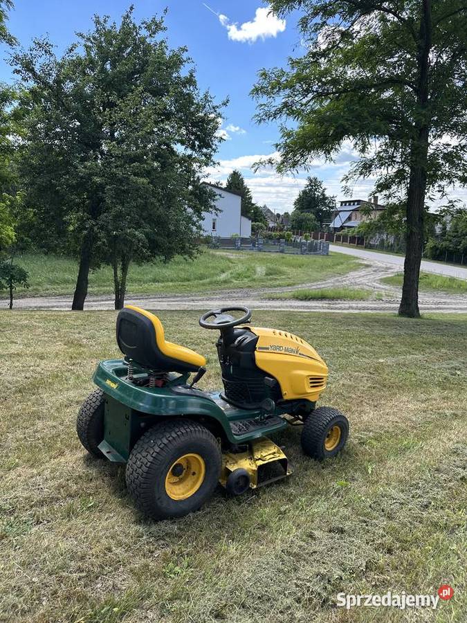 Traktorek kosiarka ogrodowy MTD Yardman