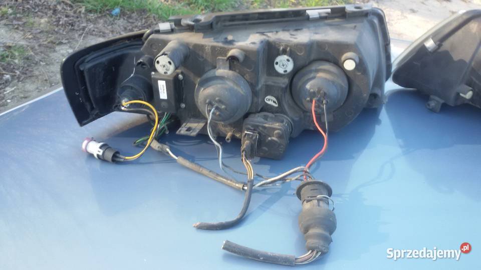 Lampy Przednie vw passat b5 czarne sprzedam