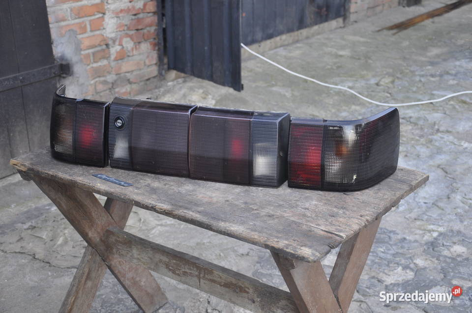 Audi 80 B3 Sedan B4 Kombi Lampy Tył Hella Black Rzeszów