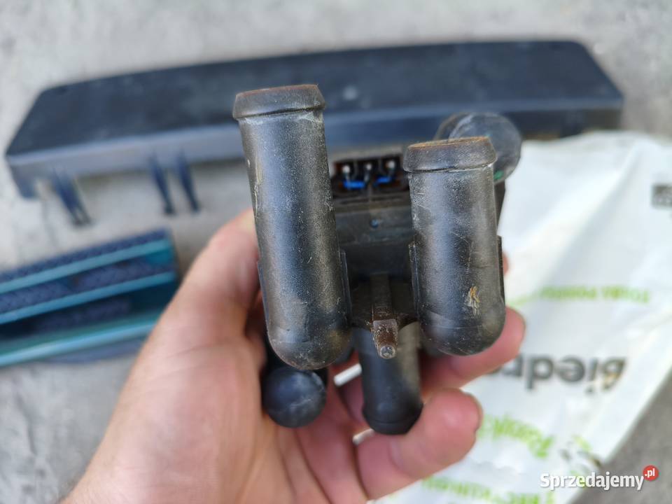 Elektrozawory zaślepki podkładka tablicy Chełm sprzedam