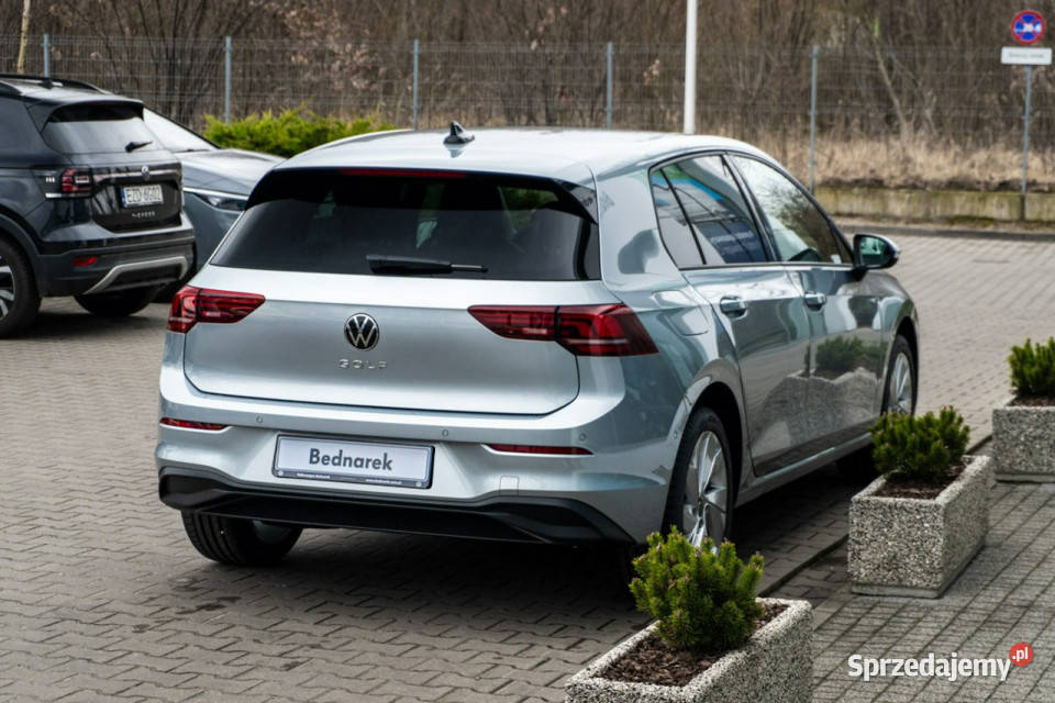 Volkswagen Golf Life Plus 15 TSI 116 Zamów już Rok produkcji 2026 Łódź