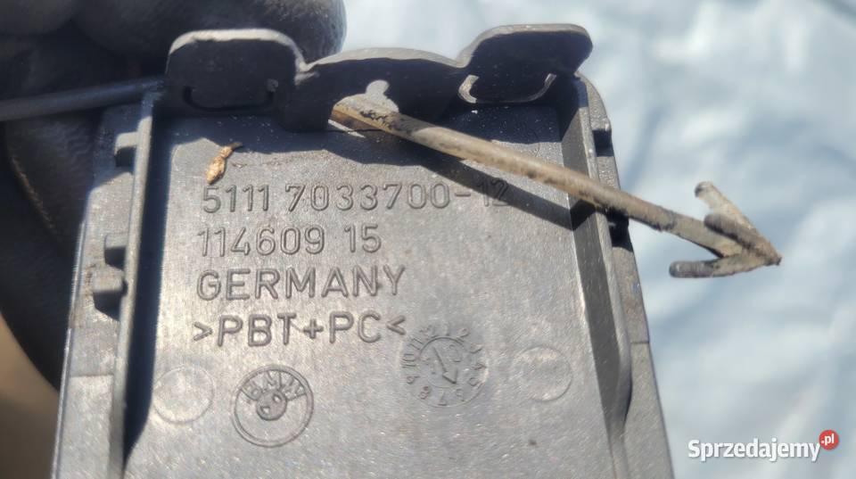 BMW 5 E60 E61 ZAŚLEPKA HAKA ZDERZAKA PRZÓD Ruda Śląska sprzedam