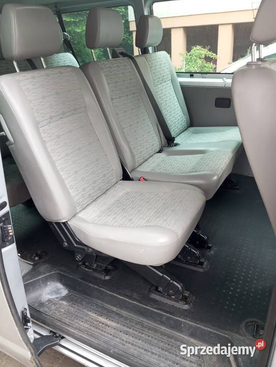 Volkswagen Transporter 9osob 20TDI manualna Leszczydół Stary