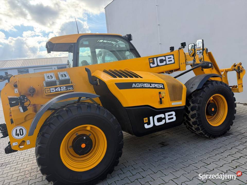 Ładowarka teleskopowa JCB 54270 AgriSuper nieuszkodzony Ładowacze czołowe Nowa Ruda