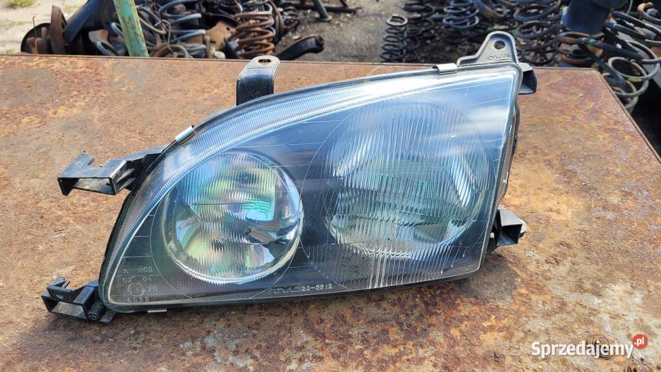 Lampa przednia lewa Toyota Avensis t22 mazowieckie