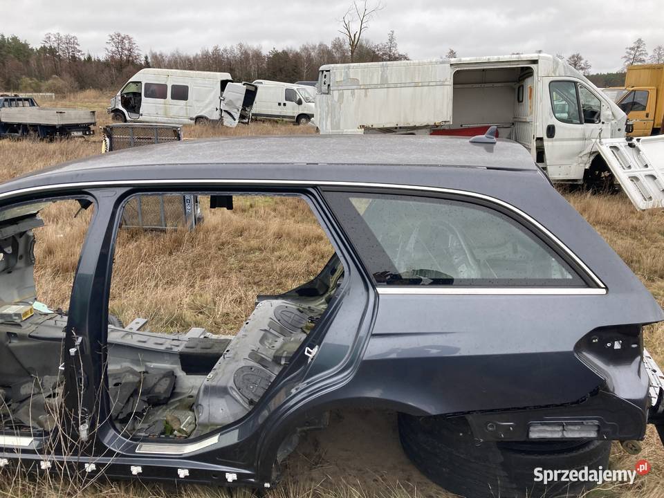 Błotnik ćwiartka Mercedes W 212 kombi lewy wielkopolskie Wolsztyn