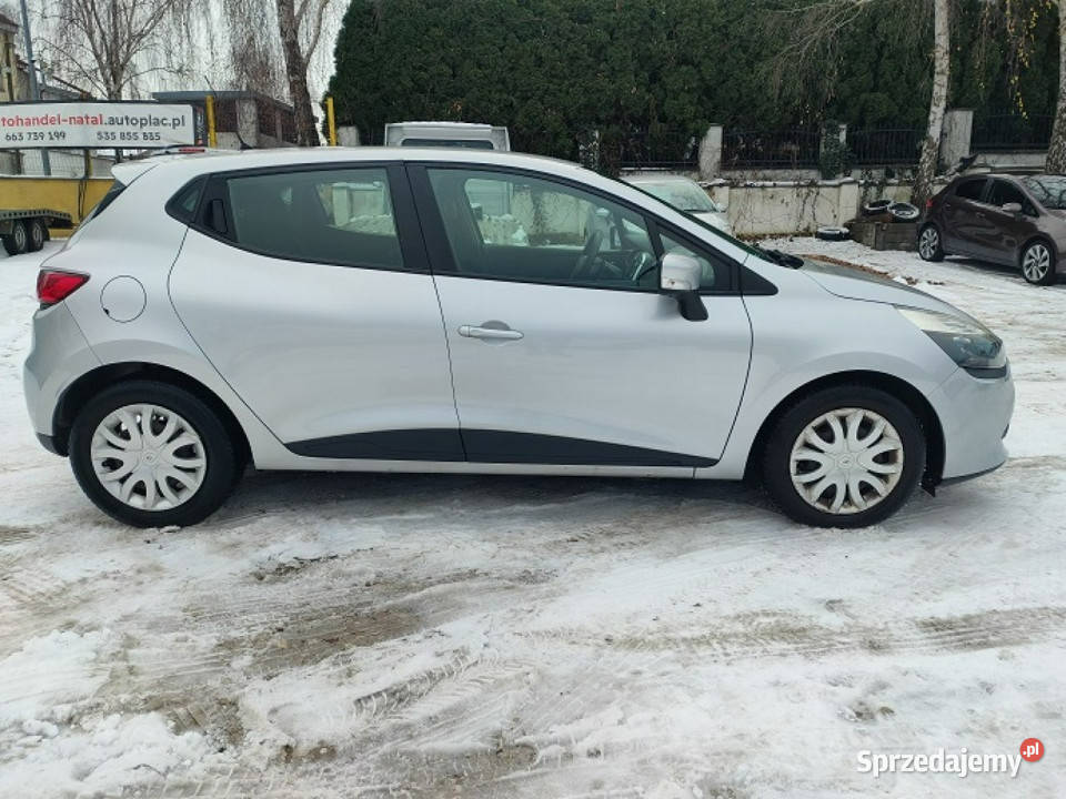 Renault Clio Super stanMały przebieg 12 Mpi IV lakier metallic Bydgoszcz sprzedam