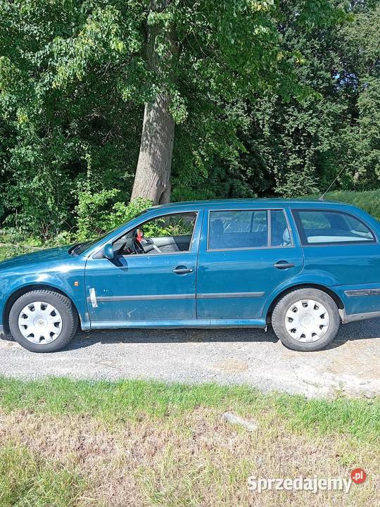 mam do sprzedania Skodę octavia kombi 19tdi Chojnów sprzedam
