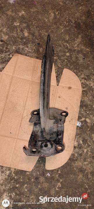 Wahacz tylny Passat B6 B7 kombi osobowe Lubin