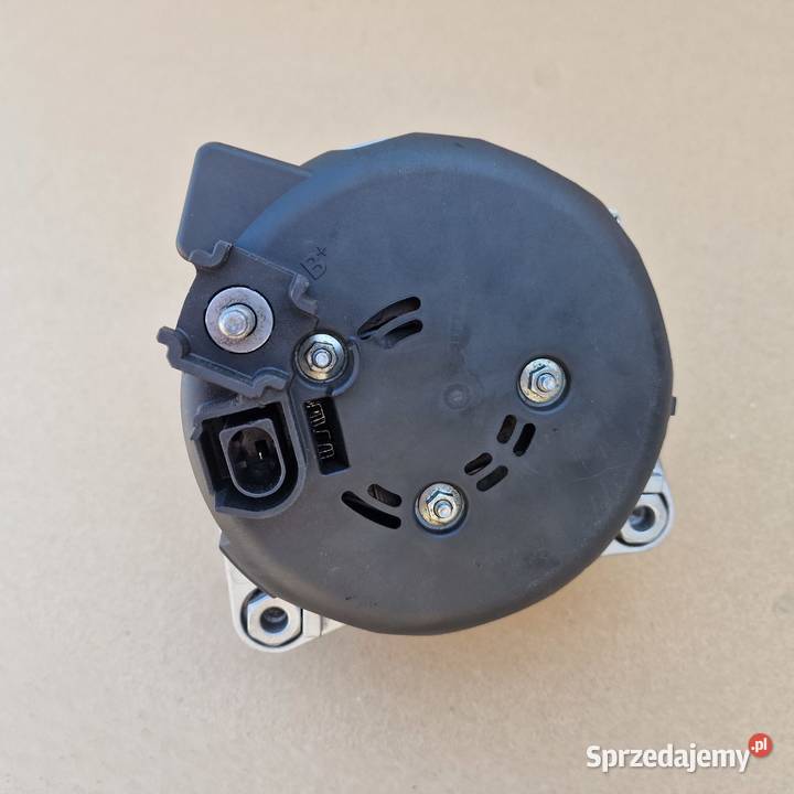 AUDI VOLKSWAGEN AUDI Q7 30 TDI 1519 ALTERNATOR Bieleń
