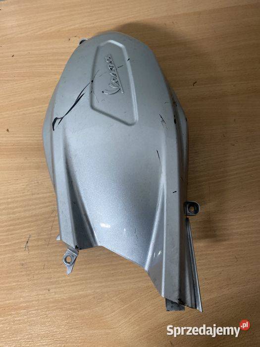Dekiel Obudowa Silnika Vespa GTS HPE 300 Pozostałe Poznań