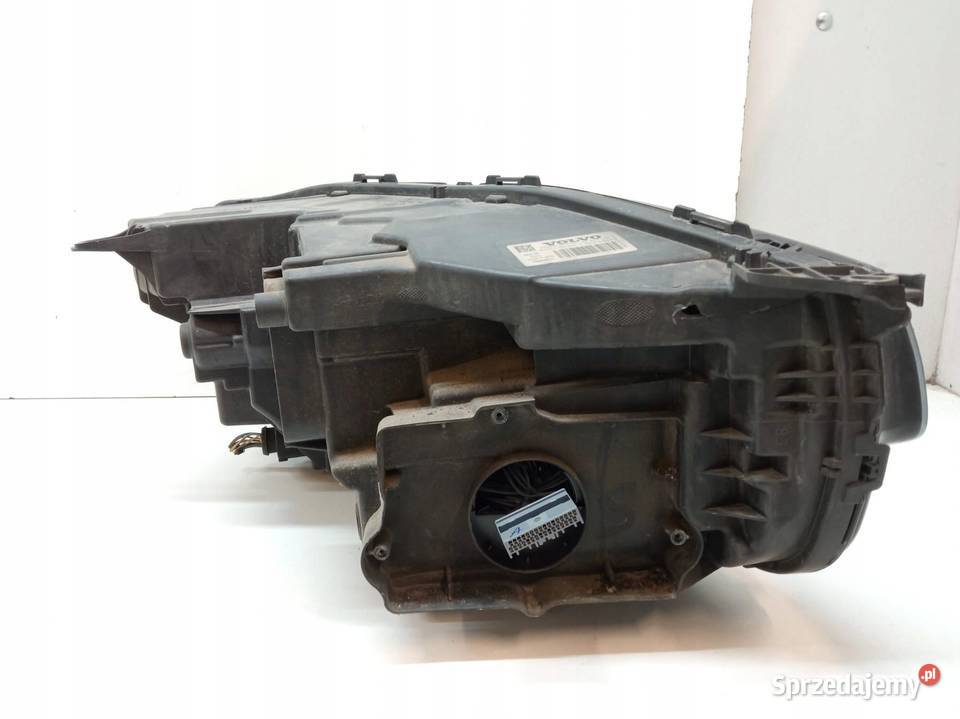 LAMPA PRZÓD LEWA FULL LED EUROPA 31353153 Volvo