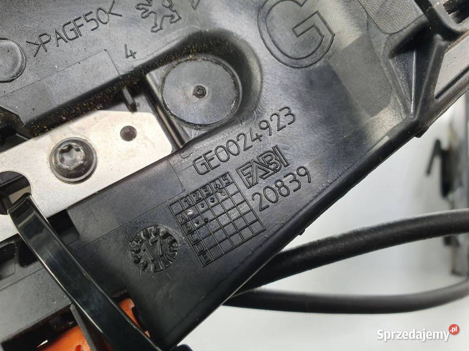 ZAMEK DRZWI LT CITROEN C4 PICASSO 9826136980 Lipno
