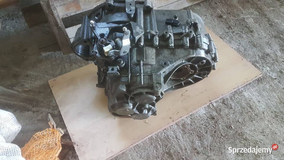 Skrzynia biegów sharan 2002 19tdi auy 115 Piestrzec sprzedam