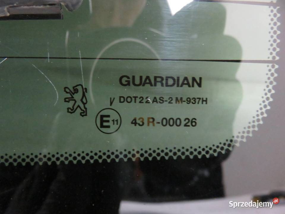 SZYBA TYLNA PEUGEOT 206 SW KOMBI Motoryzacja