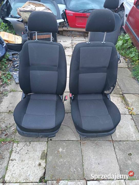 Fotel prawy lewy Volkswagen Golf IV 9703 3 drzwi Fotele i kanapy Kraków sprzedam