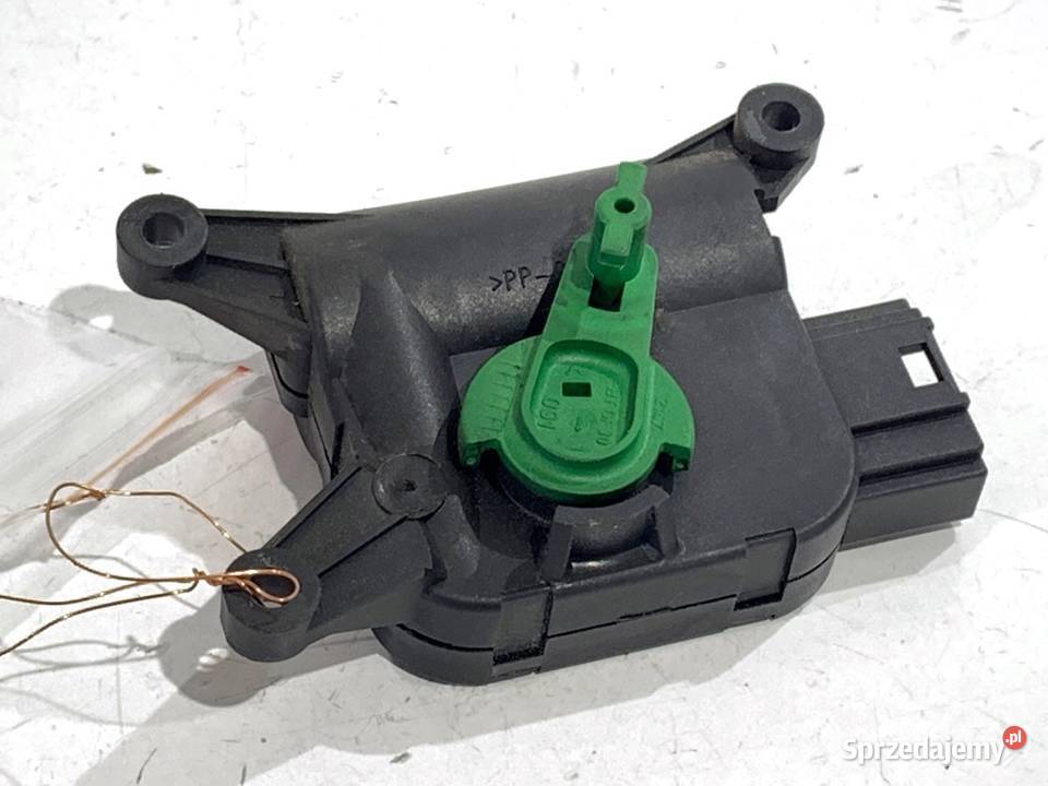 SILNIK NAGRZEWNICY AUDI 8E1820511B A4 B7 0408 Silniki