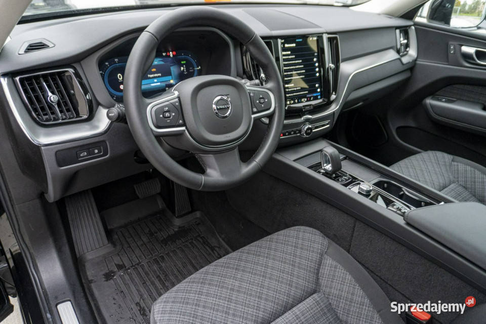 Volvo XC 60 Volvo XC60 T6 250145 FV23 Gwarancja przyciemniane szyby XC 60 sprzedam