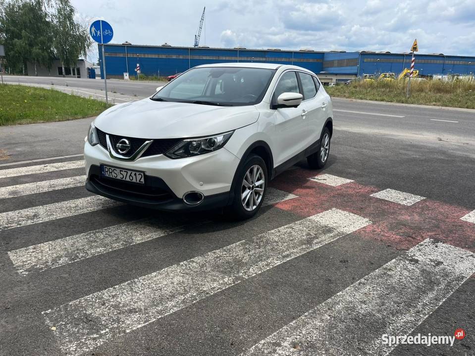 Nissan Qashqai 2016 lakier metallic sprzedam