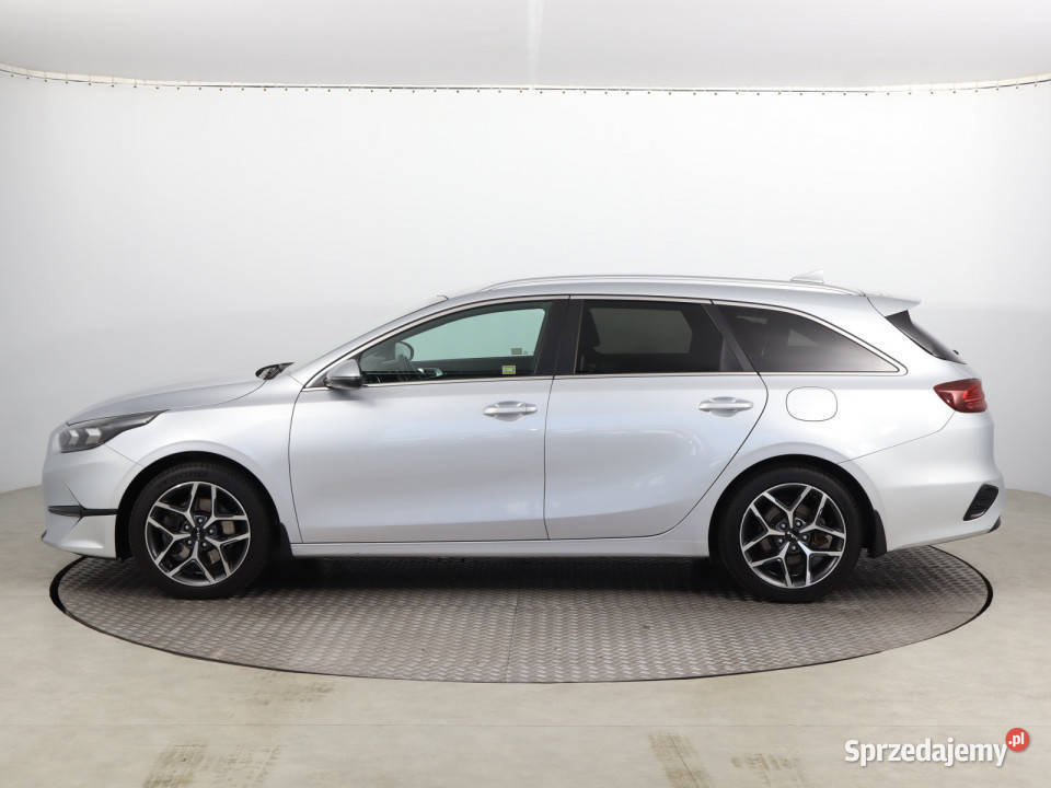 Kia Ceed 15 TGDI pełny VAT Bielany Wrocławskie