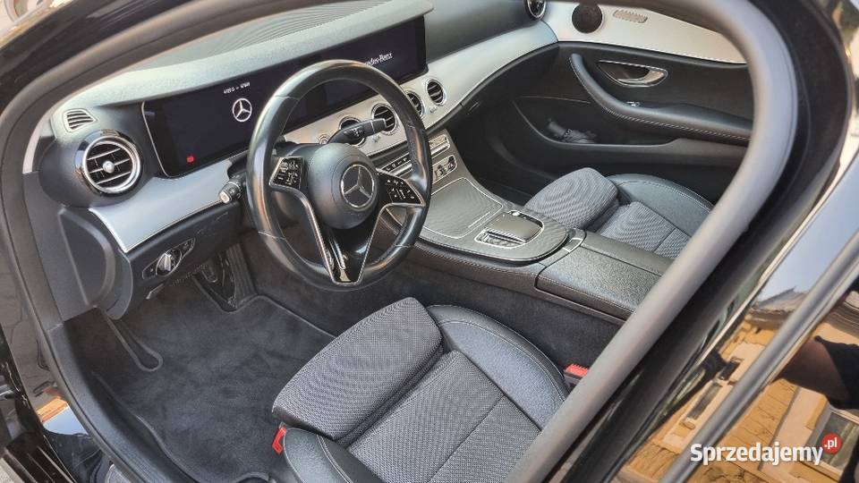 E220d 4Matic Linia AMG I właścicie bezwypadkowy łopatki zmiany biegów Nowy Sącz