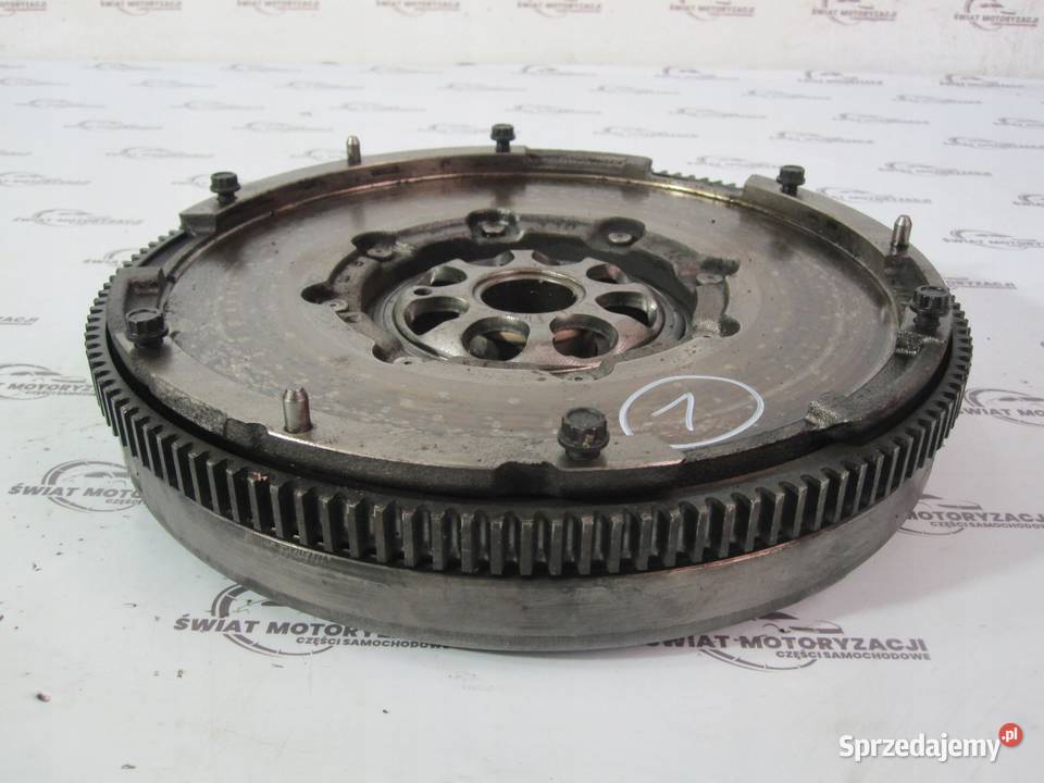 SCIROCCO 20 TFSI CCZ CCZB 210 11r koło dwumasowe