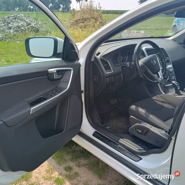Volvo XC 60 klimatyzacja hak Psary sprzedam