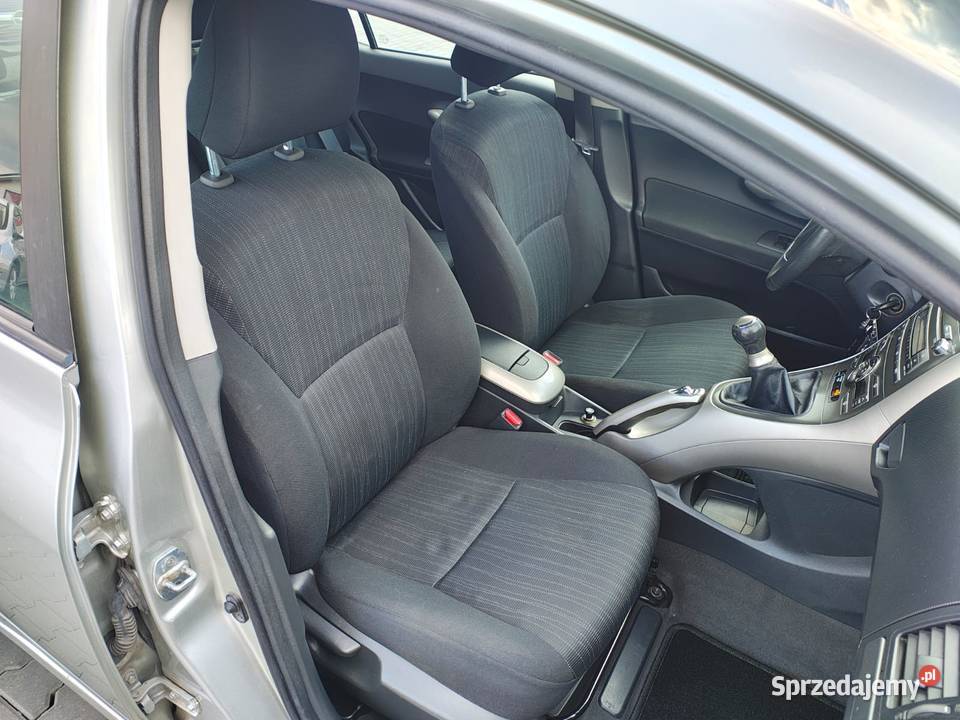 Toyota Auris 14Diesel D4D Zadbana Zarejestrowana