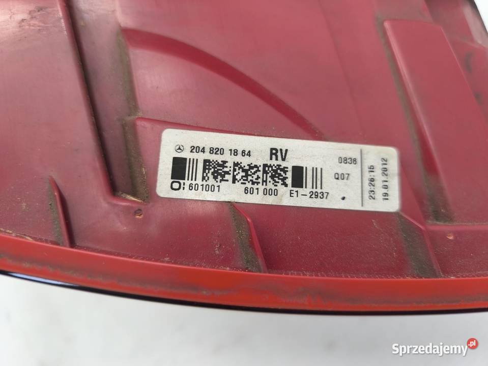 LAMPA LEWY TYŁ LED MERCEDES W204 LIFT SEDAN