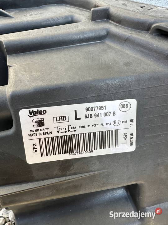 Reflektor SEAT Toledo OE 6JB941007B Oświetlenie Mirsk