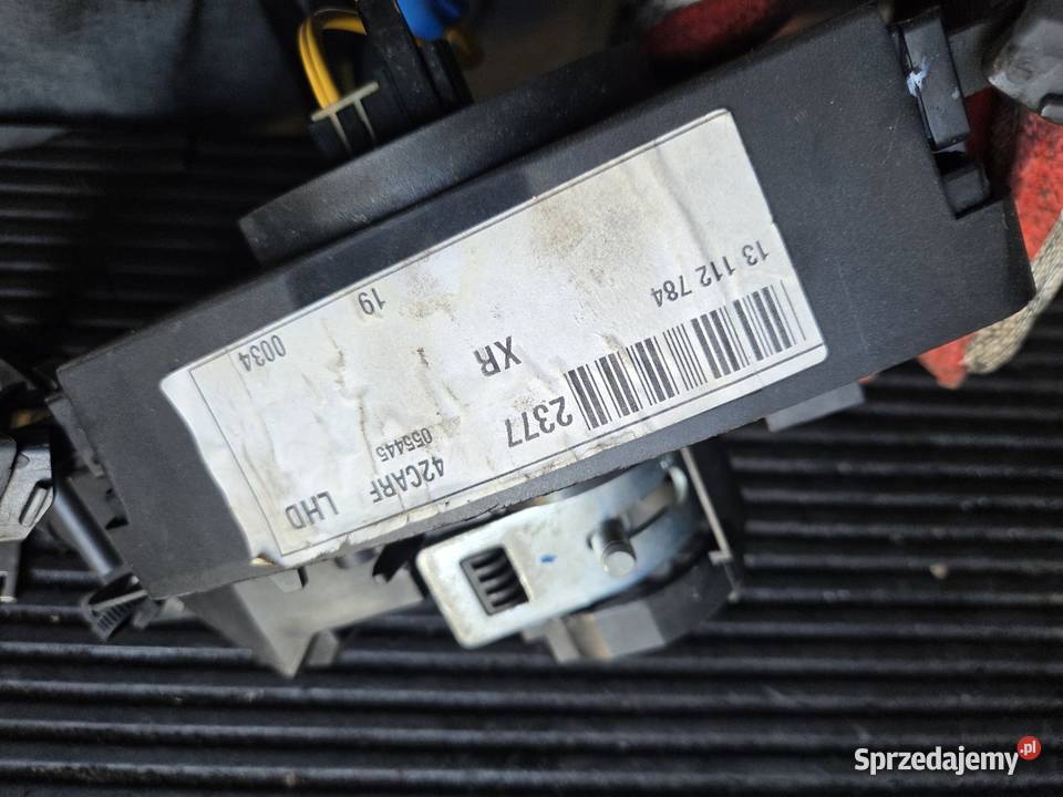 Przełącznik zespolony Opel Vectra c sprzedam
