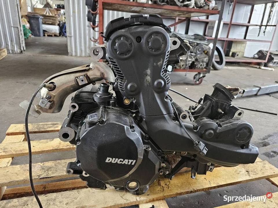 SILNIK MOTOCYKL DUCATI SUPERSPORT 950 S 2021 Lipno
