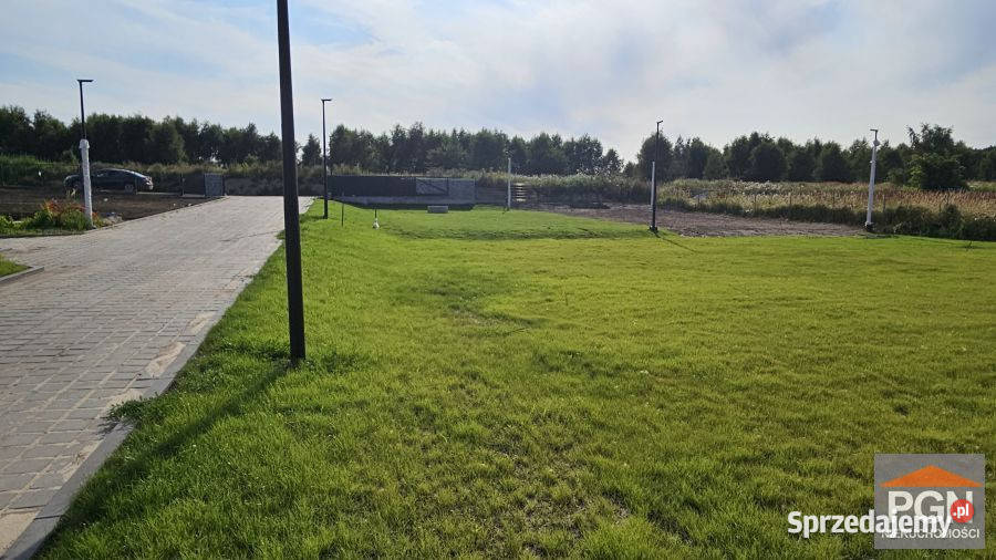 Dom bliźniak 745m2 Trzęsacz Wczasowa 1 piętro