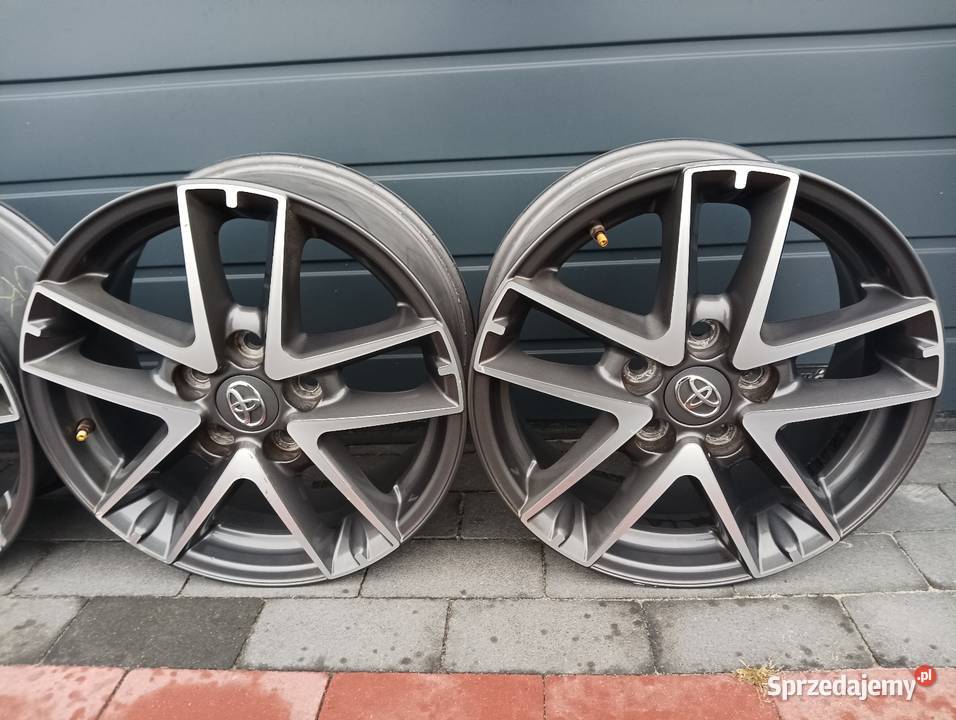 Felgi aluminiowe używane R16 5x1153 Toyota