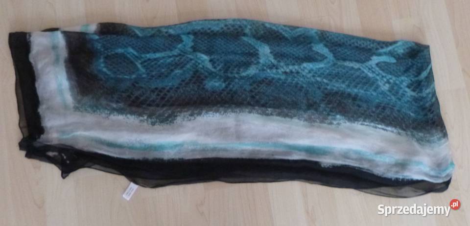 Duży jedwabny delikatny szal z motywem wężowej Dodatki Warszawa