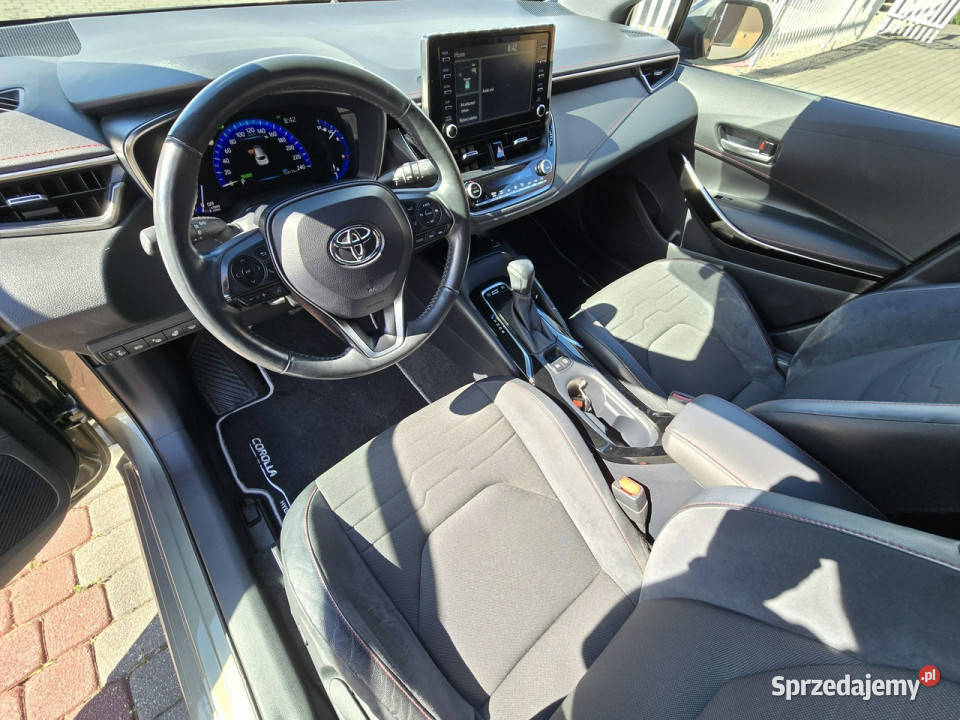 Toyota Corolla SELECTION 18 HYBRID Bogata wersja Włocławek