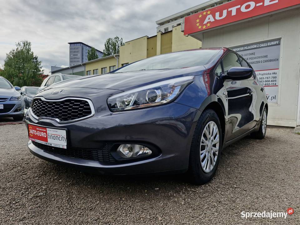 14 benz gwarancja serw ASO do końca stan idealny szary Kraków