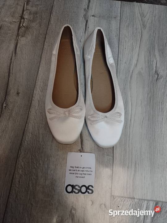 40 ASOS Kremowe baleriny wieczorowe z Londynu Balerinki Kraków