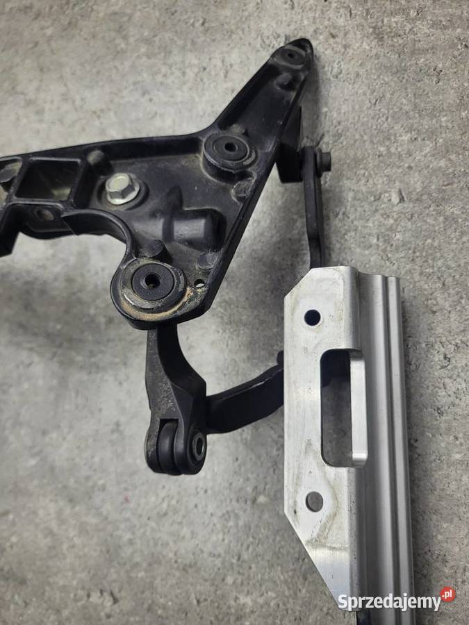 YAMAHA FJR 1300 0612 OEM STELAŻ MOCOWANIE SZYBY Nowy Tomyśl sprzedam