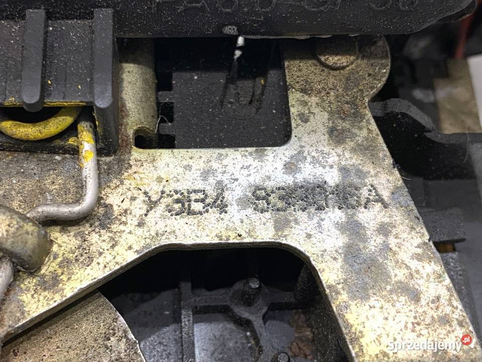 ZAMEK DRZWI PRAWY TYŁ SEAT LEON I Hatchback