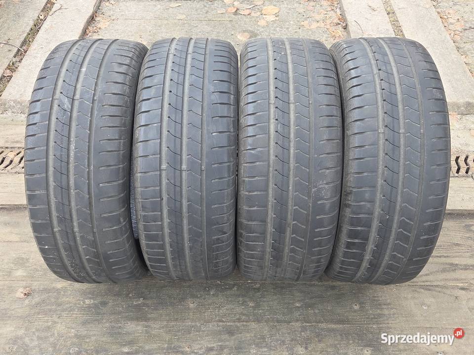 Komplet opon GoodYear Efficient Grip 20555R16 55 Samochodowe Wrocław sprzedam