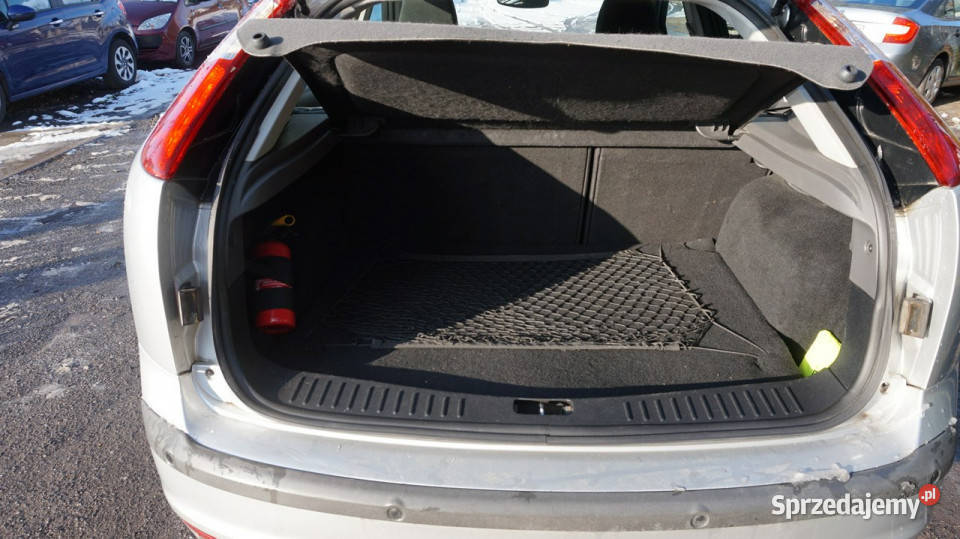 Ford Focus zarejestrowany ubezpieczony Gwarancja 4/5
